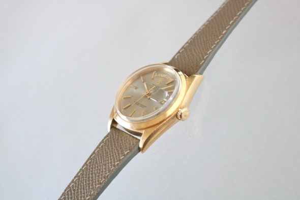 ref.1802 Yellow Glay