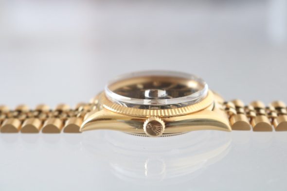 reg.6606 YG Gilt