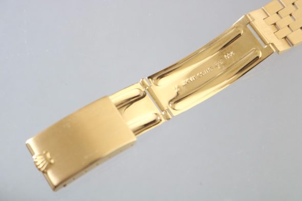 reg.6606 YG Gilt